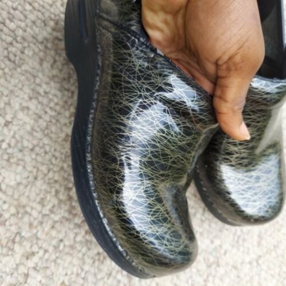 DANSKO professional Clogs 38 US 7 Patent Leather nurses shoes black green - Picture 8 of 12